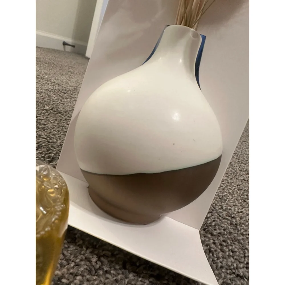 MG Studio Vanilla Teakwood Fragrance Diffuser